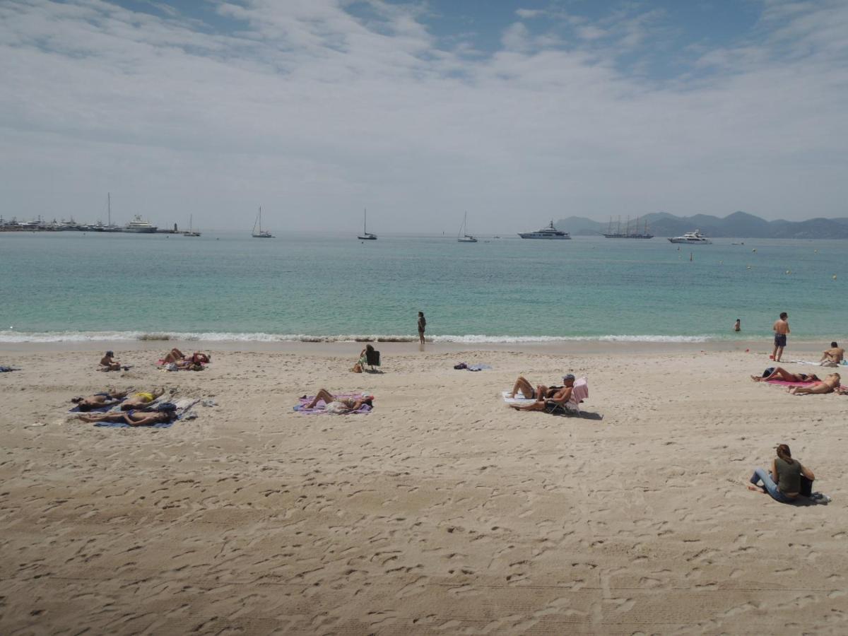 Totolulu Cannes Blue Corner 外观 照片